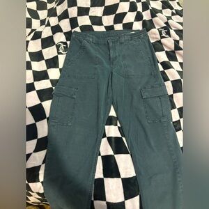 black American Eagle women cargos